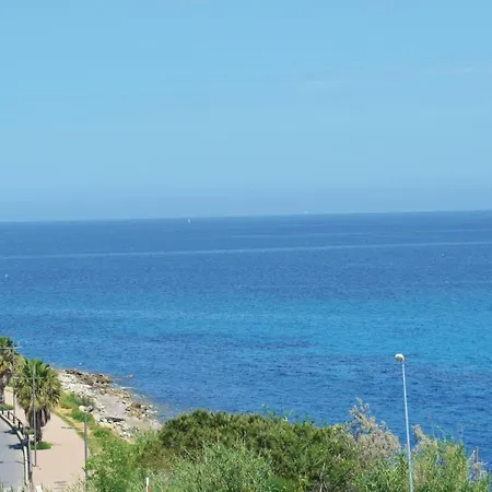 One-bedroom In Bastia Apartament